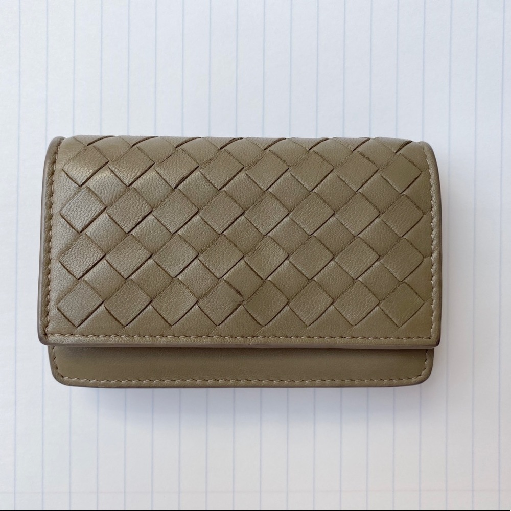Intrecciato card holder